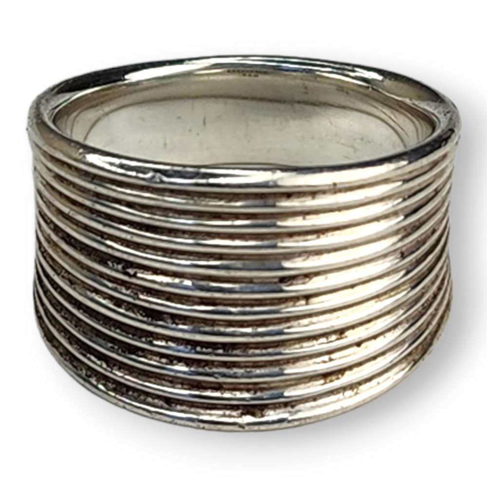 DOBBS Ring Sterling Silver 925 Size 6.5 Vintage‎ Ribbed Wide Band Statement